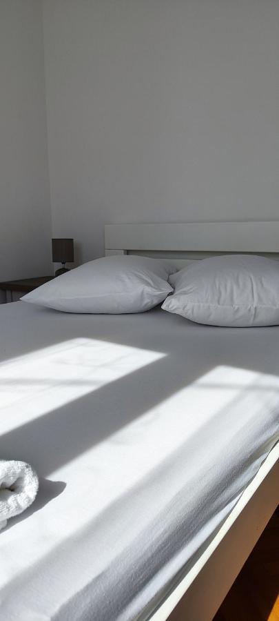 Apartman Leona Kaštela Esterno foto